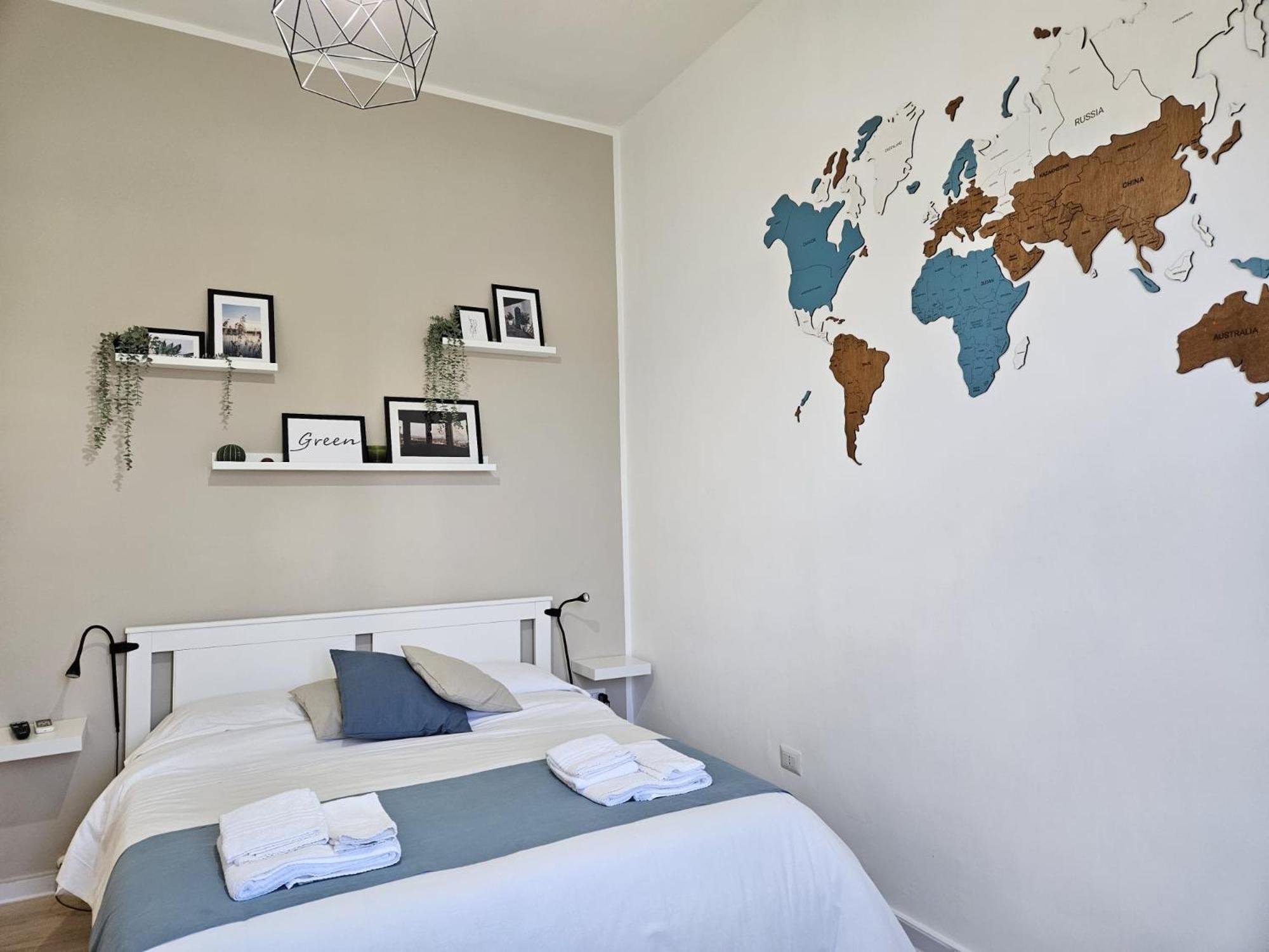 Double Room with Private Bathroom,1525112641:JPEG
